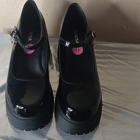 SODA women's black patent leather baby doll shoes NEW size 11💕 - Picture 3 of 4